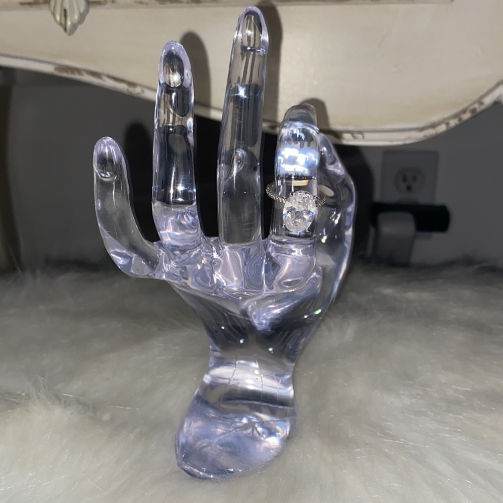 **SILVER CZ DIAMOND RING SIZE 6 💍 - Picture 3 of 9